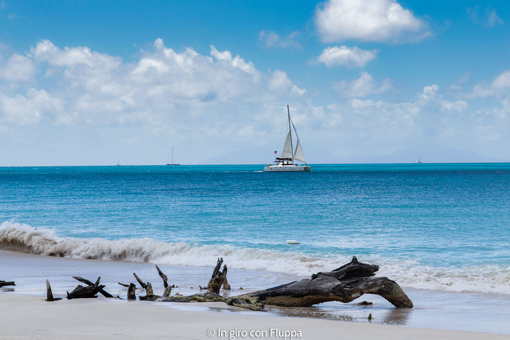Ffryes beach, Antigua and Barbuda