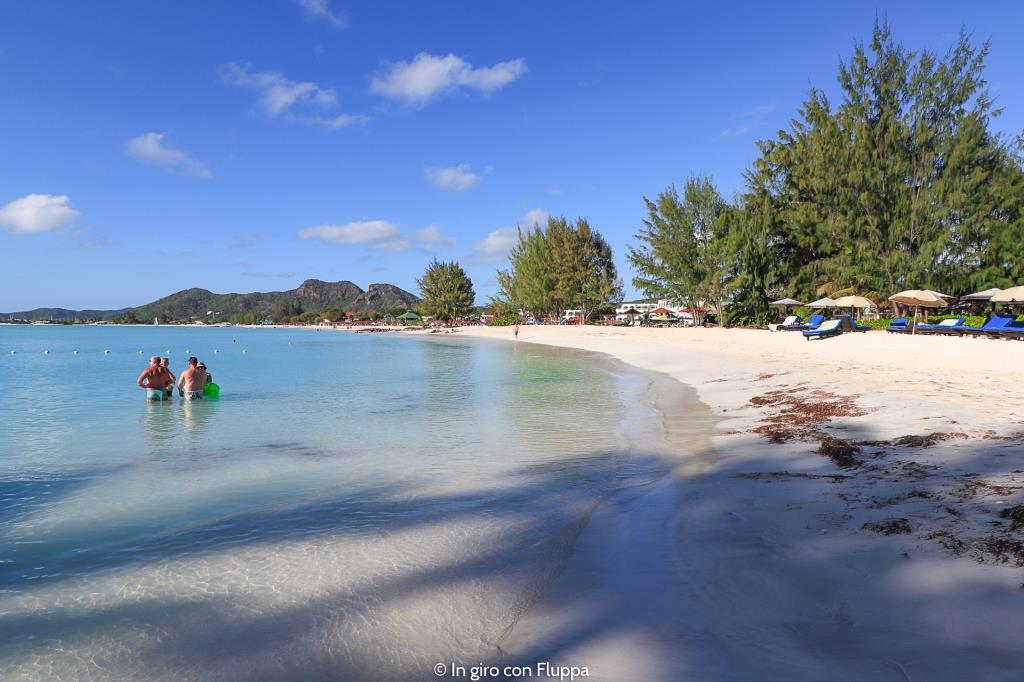 Jolly beach, Antigua and Barbuda