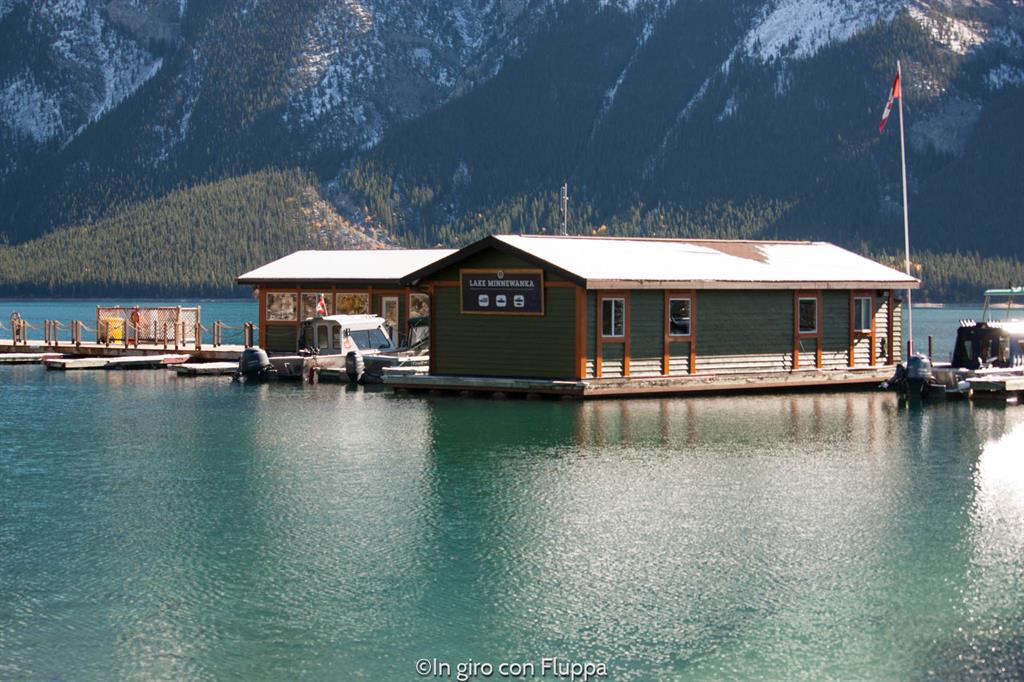 Banff National park - Minnewanka lake