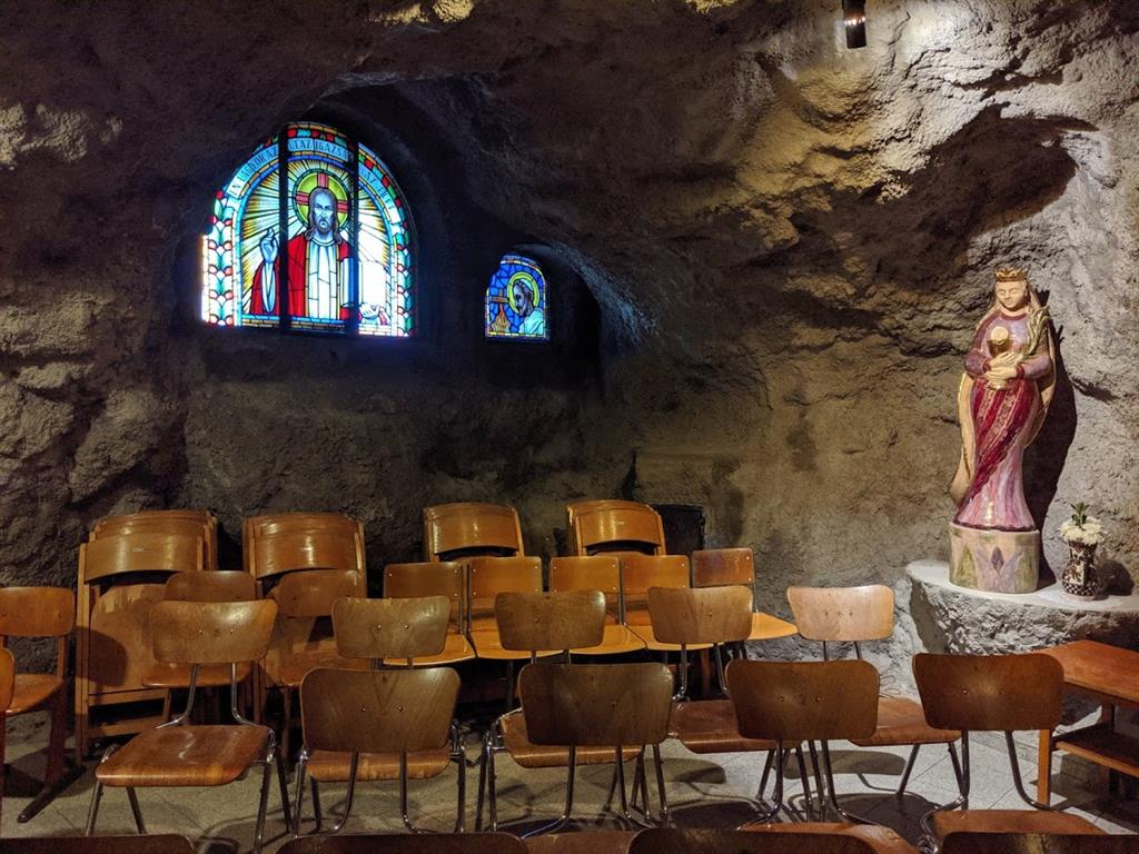 Cosa visitare a Budapest in 4 giorni: la Chiesa nella roccia