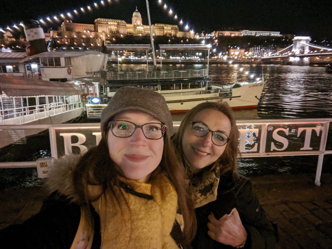 Cosa visitare a Budapest in 4 giorni: passeggiata sul lungofiume
