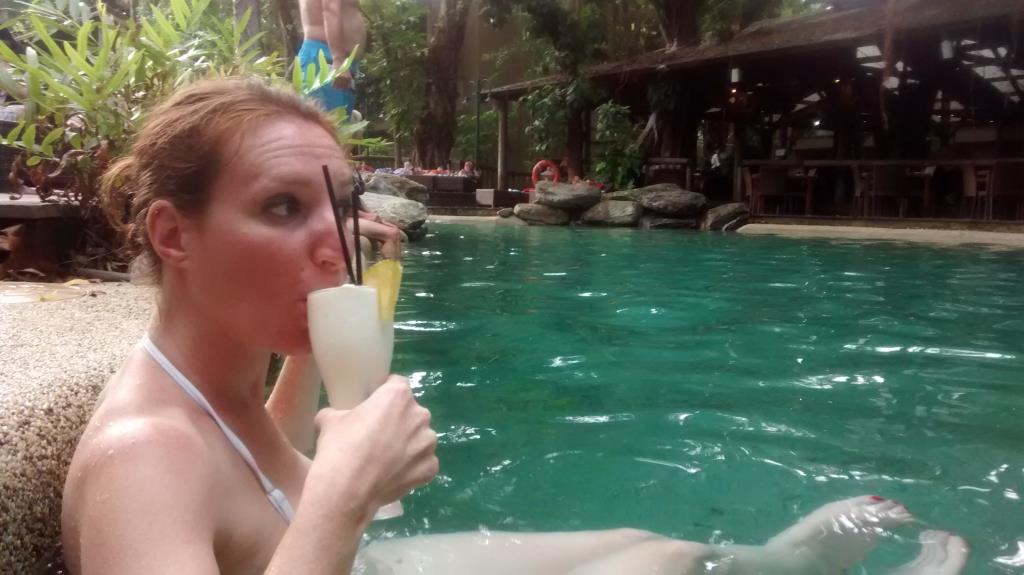 Ramada Resort, cocktails in piscina