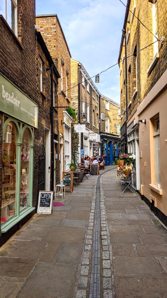 una stradina che porta al Greenwich Market