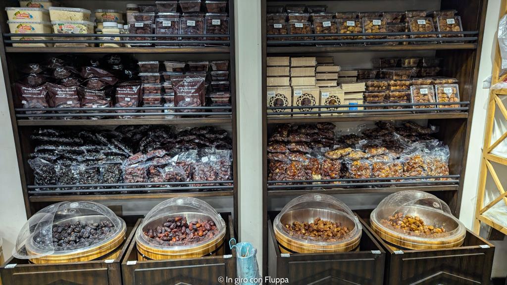 datteri in vendita nel souq di Nizwa