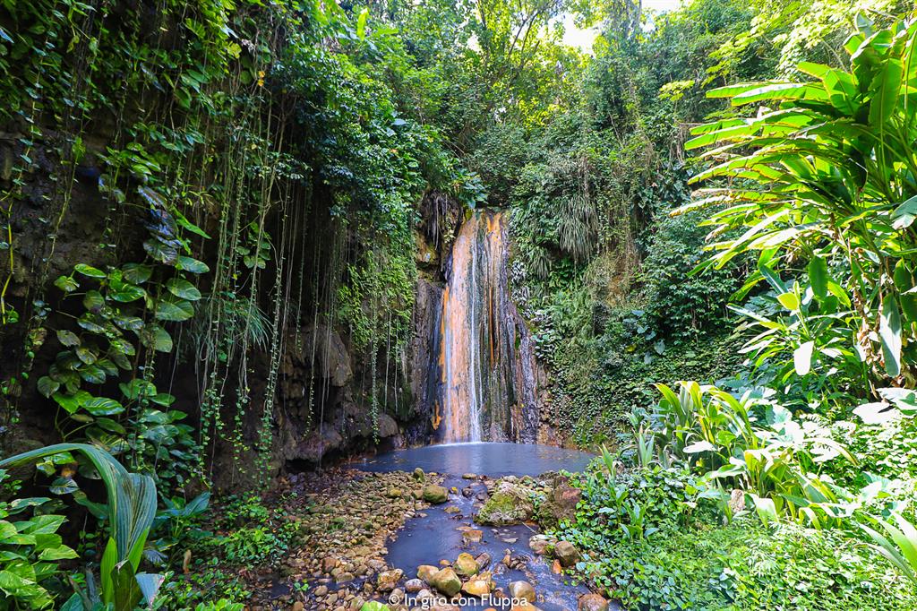 Cosa fare a Santa Lucia, Caraibi: Diamond waterfall