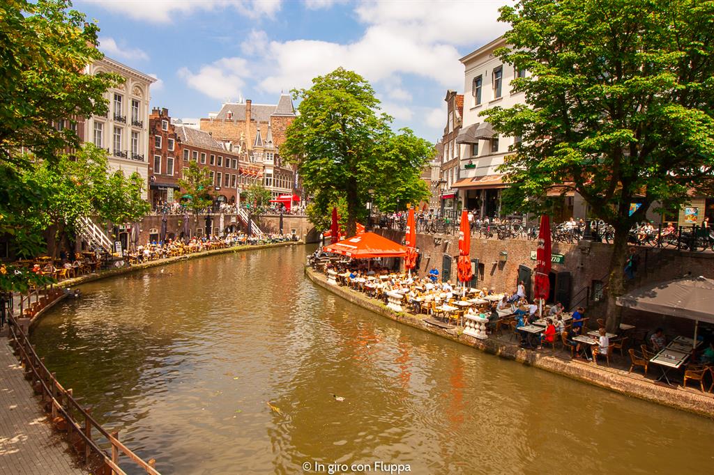 Mangiare lungo i canali di Utrecht