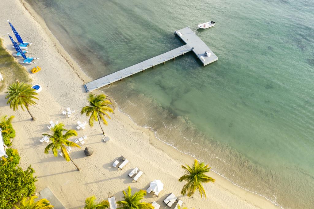 Veduta di Carlisle Bay ©visual-echo-abtourismauthority