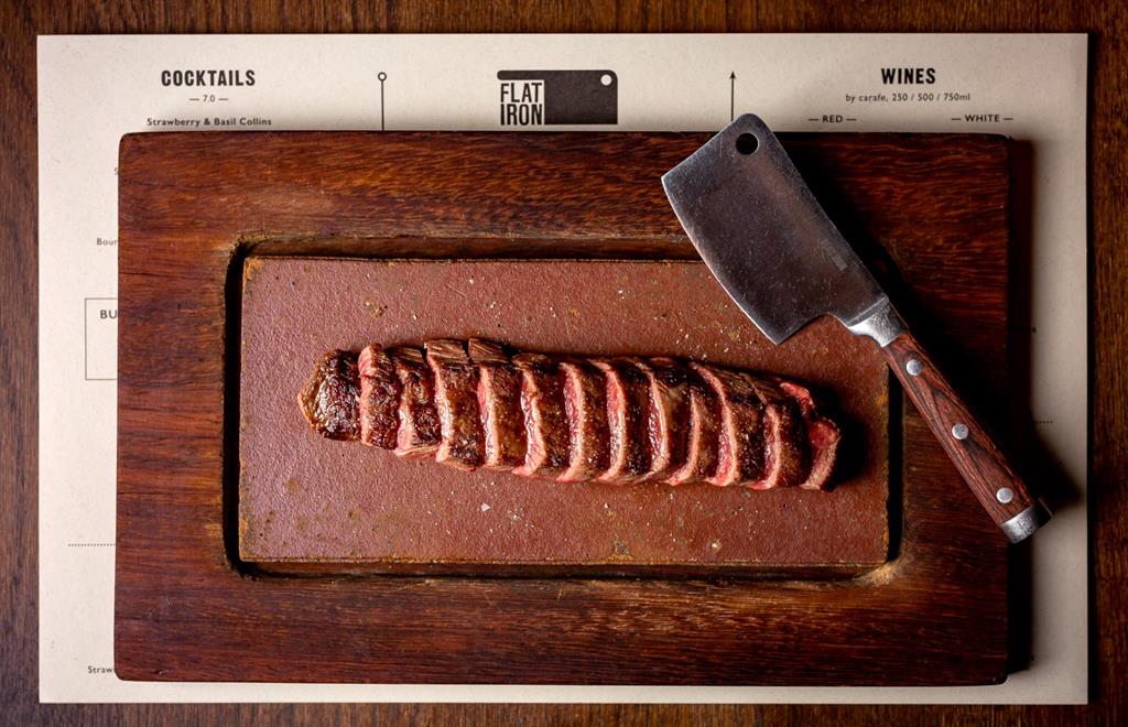 Dove mangiare a Londra: bistecca. Credits Flat Iron