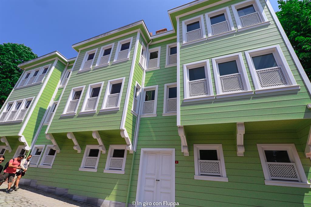Istanbul, itinerario del quartiere antico: Soğukçeşme Sokağı