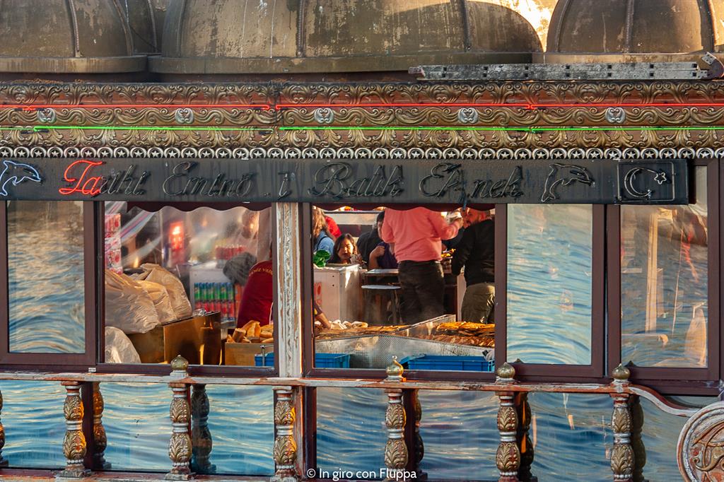 Istanbul, Ponte Galata