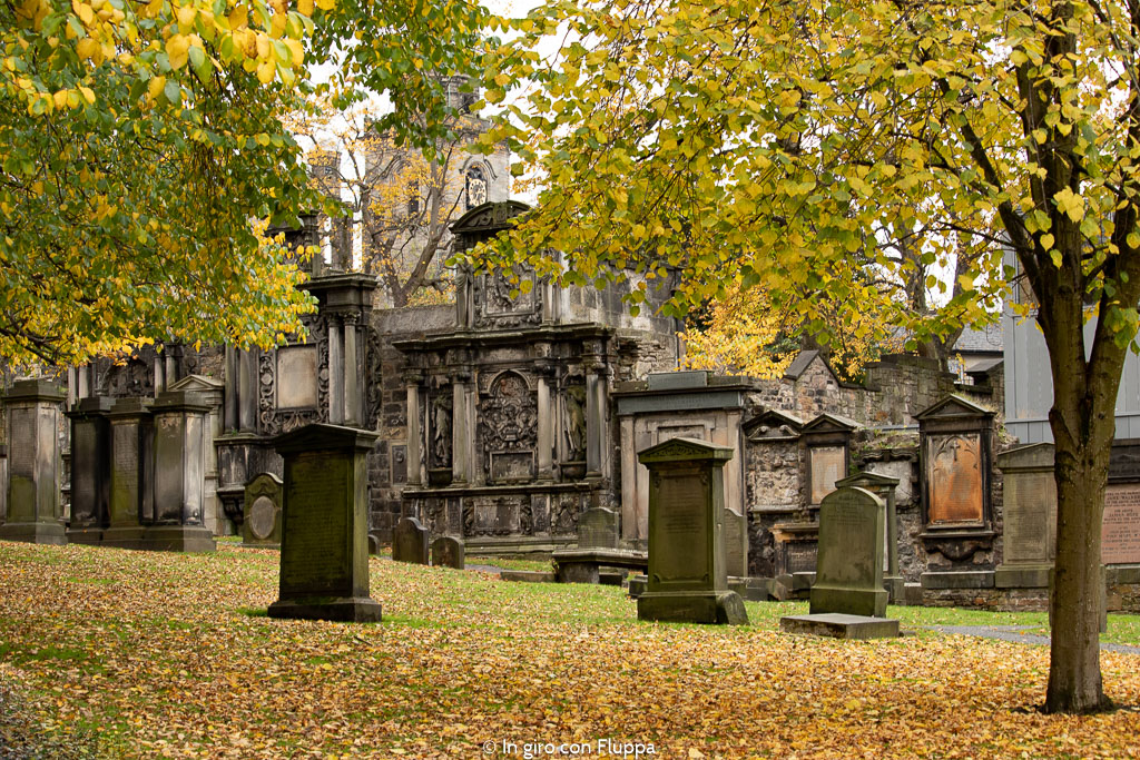 Dove vedere il fogliage a Edimburgo: il Greyfriars Kirkyard