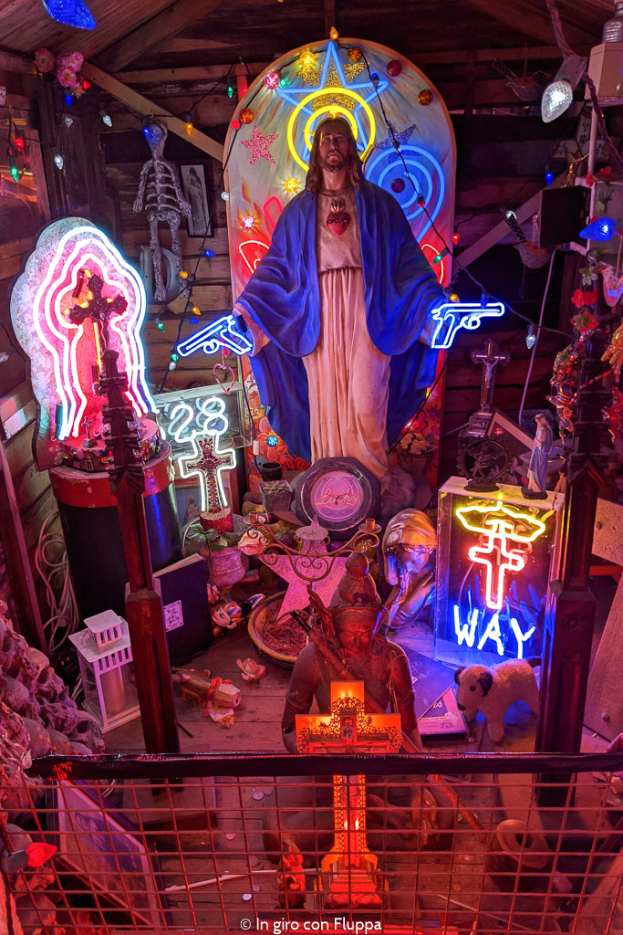 Il God's Own Junkyard, galleria di insegne al neon a Londra