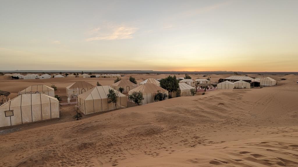 Deserto di Merzouga all'alba
