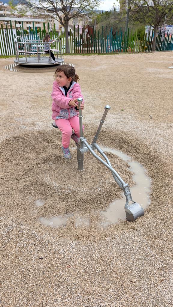 Ciudad de los Niños, Cabra