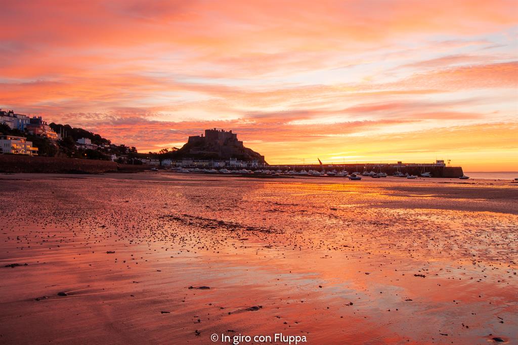 Cosa vedere a Jersey: alba a Mont Orgueil