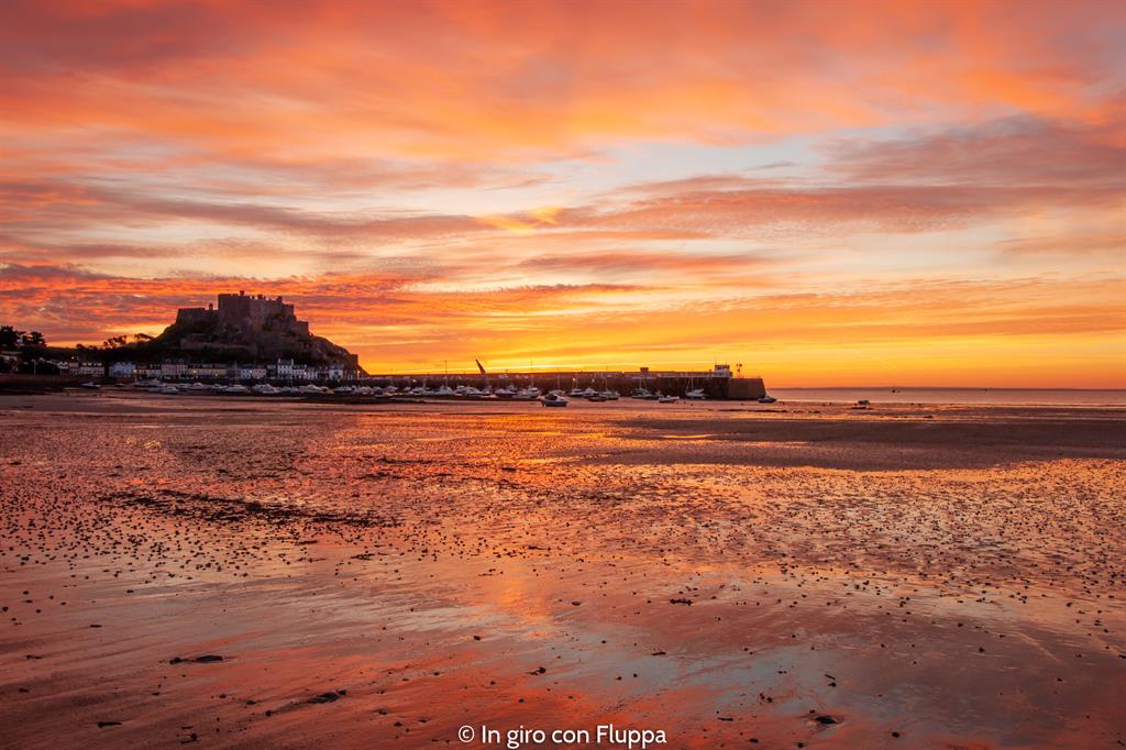 Cosa vedere a Jersey: alba a Mont Orgueil