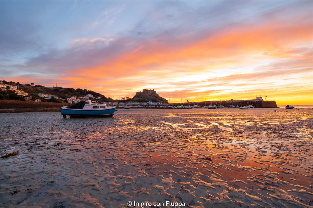 Cosa vedere a Jersey: alba a Mont Orgueil