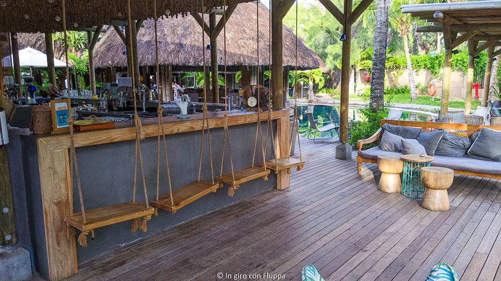Bar con altalene al Coin de Mire Attitude, Mauritius