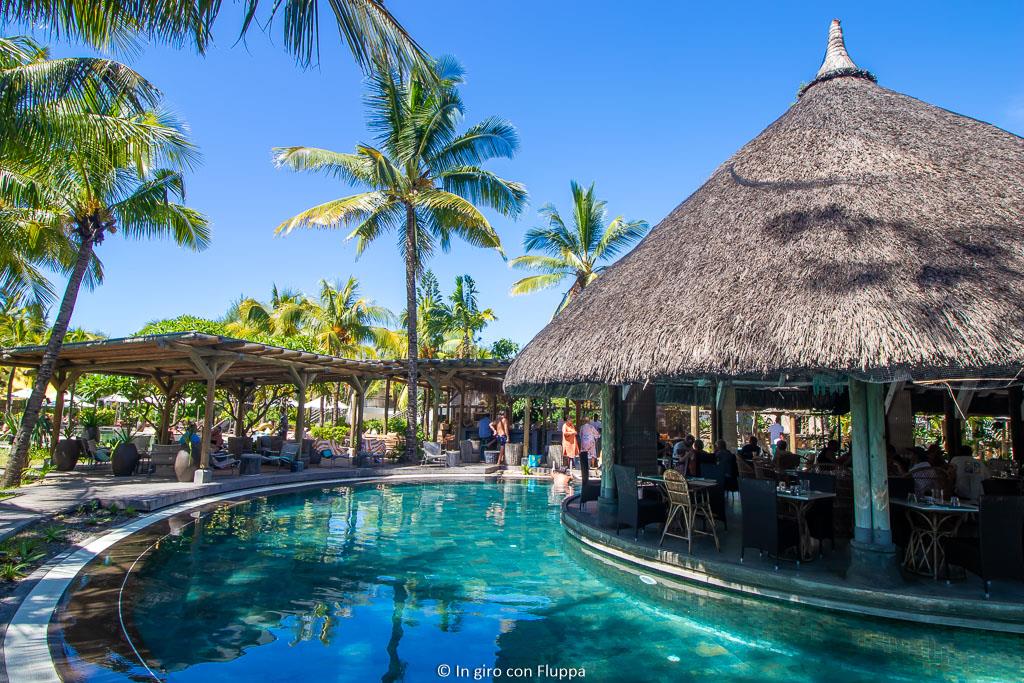 Piscina del bar al Coin de Mire Attitude, Mauritius