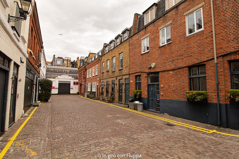 Adam and Eve mews, Kensington
