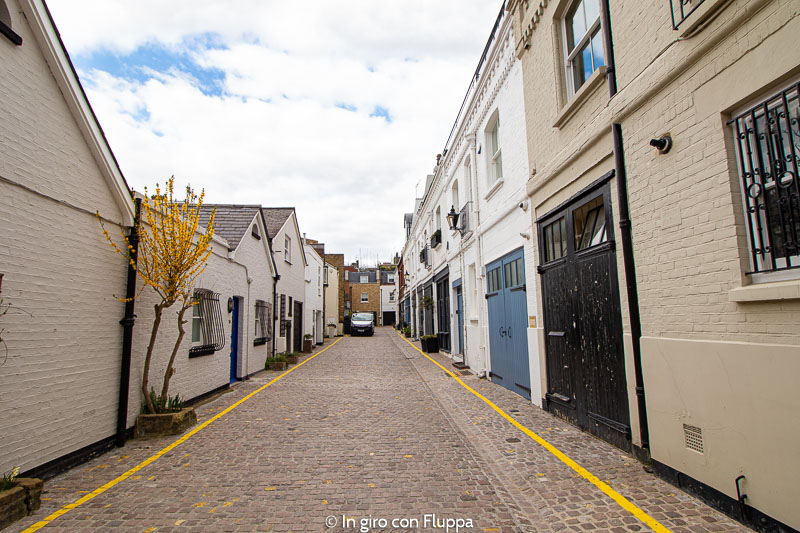 Adam and Eve mews, Kensington