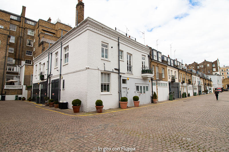 Queen's Gate Place mews, Kensington
