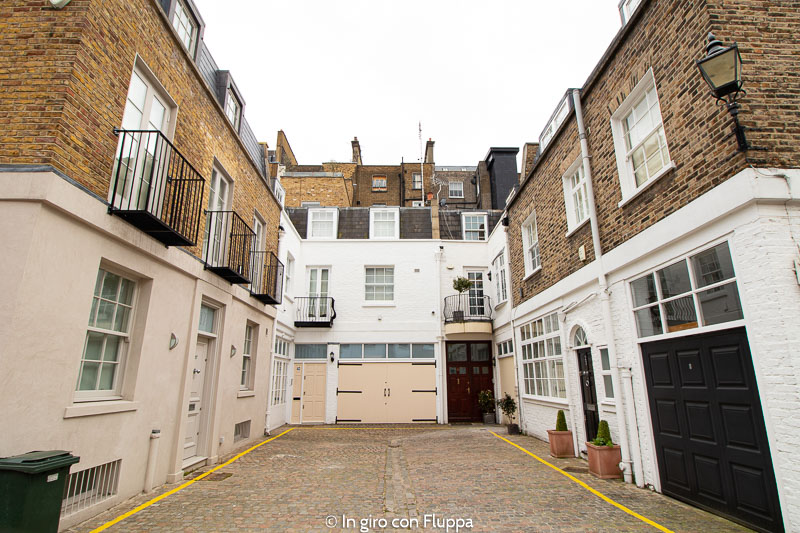 Queen's Gate Place mews, Kensington