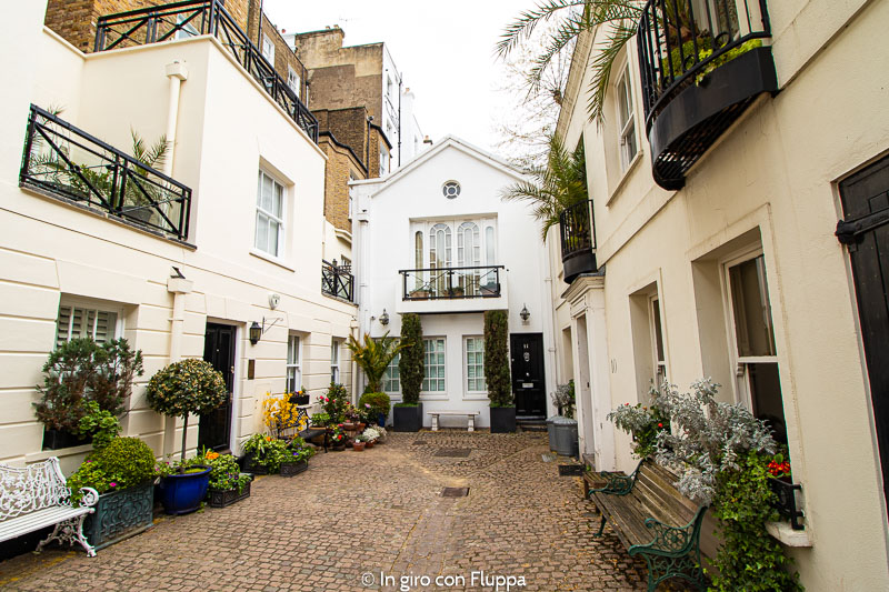 Stanhope mews South