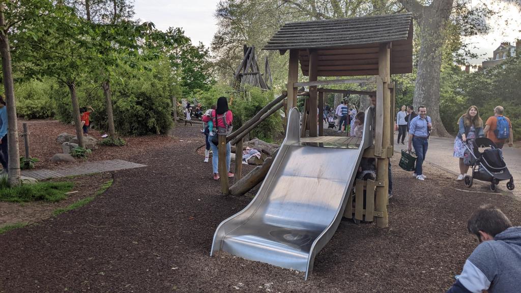 Scivolo al Greenwich Park Playground