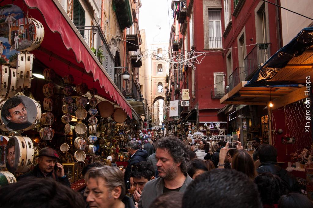Via San Gregorio Armeno