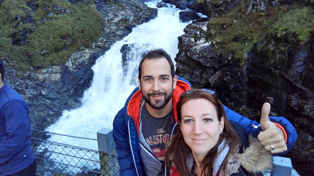 Flåmsbana - waterfall