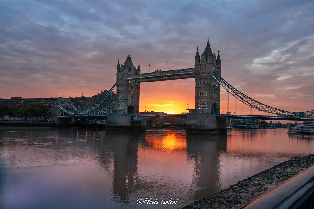 Alba al Tower Bridge