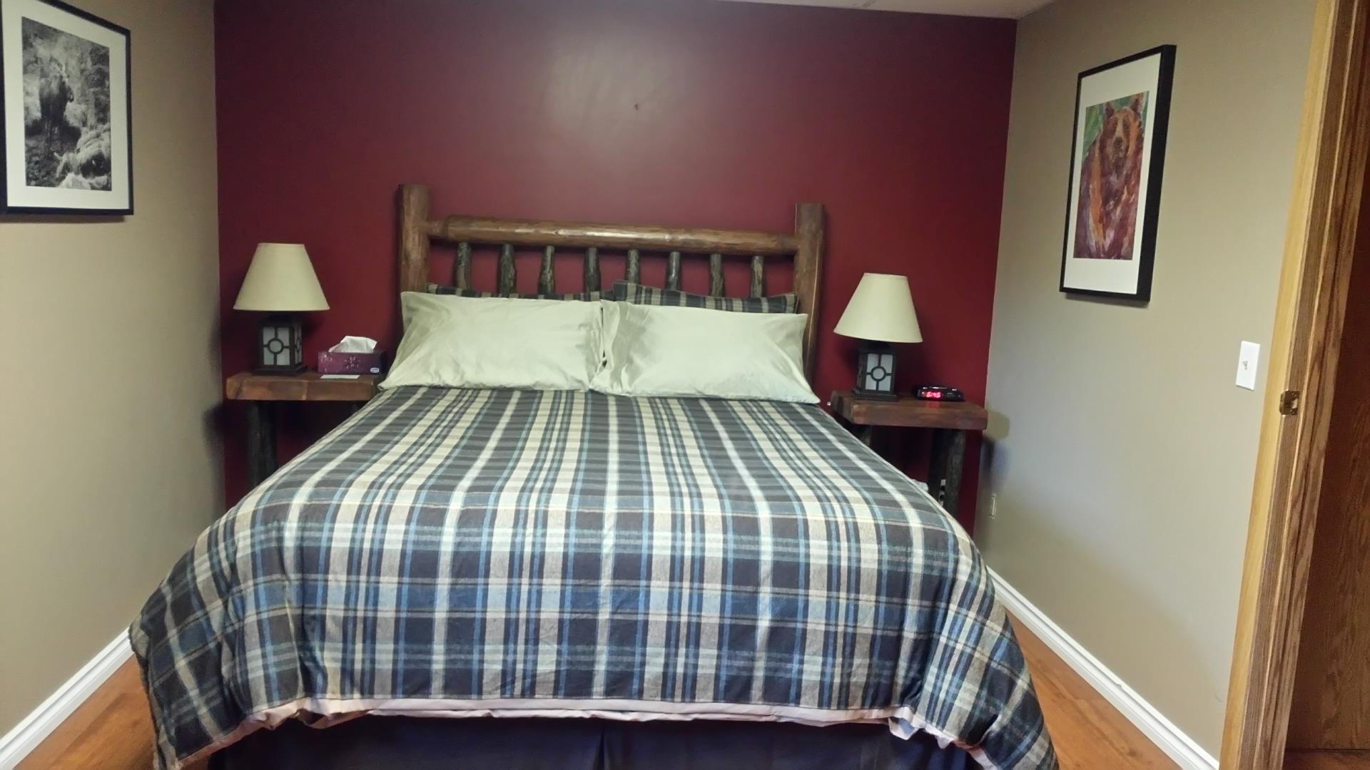Jasper - Moose Haven Suite
