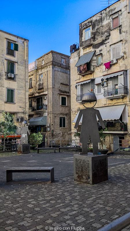 Largo Baracche, Quarieri Spagnoli di Napoli