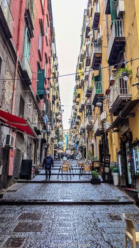 Quartieri Spagnoli di Napoli - Gradoni di Chiaia