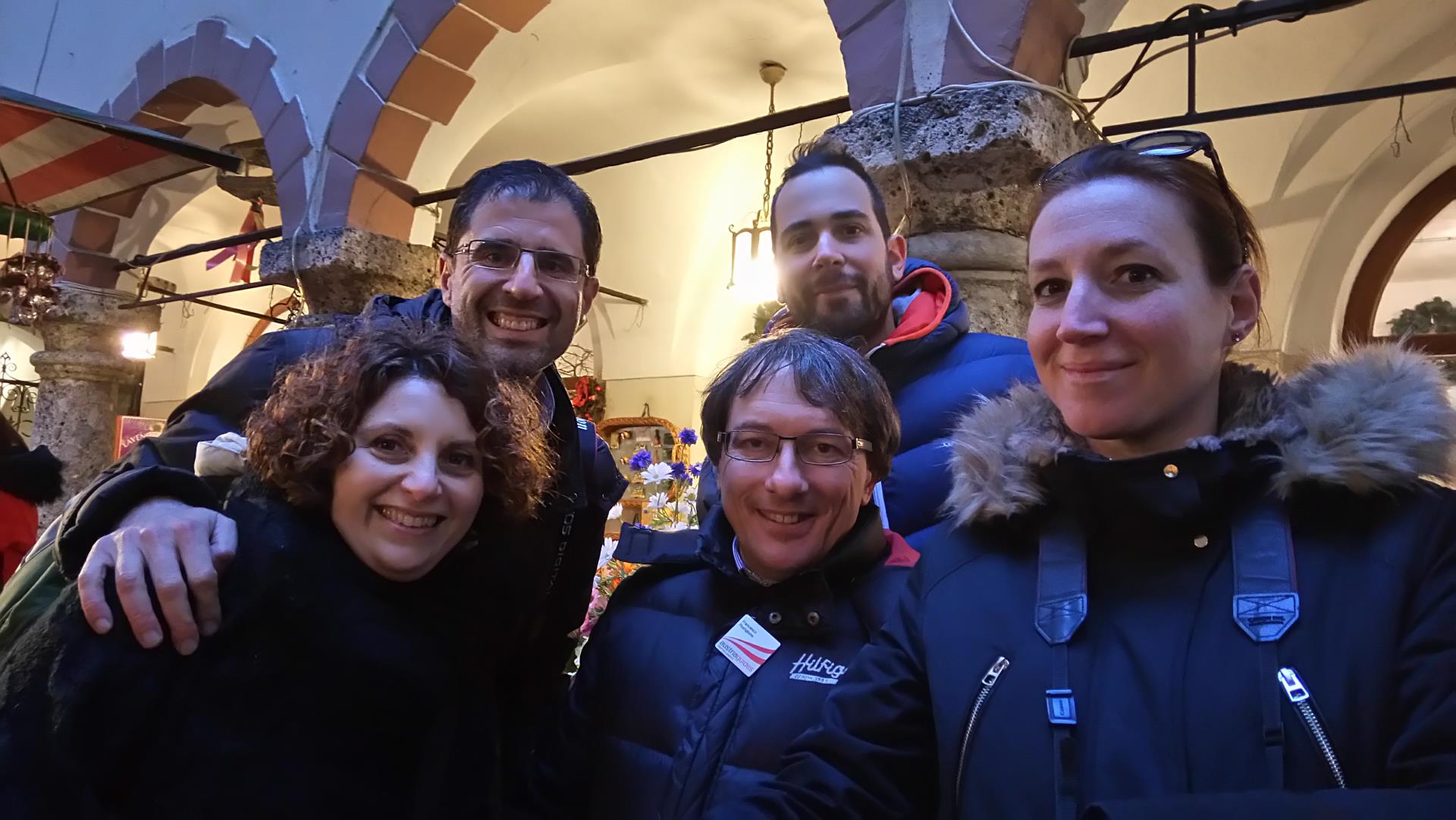 Salisburgo - Foto di gruppo con la nostra guida Francesco