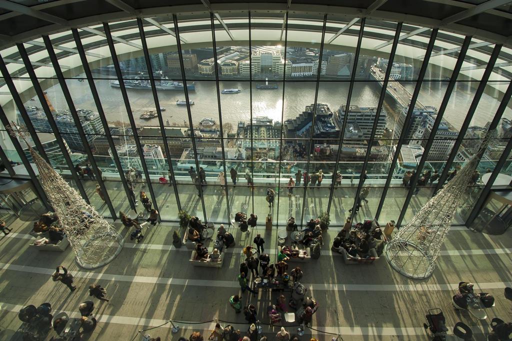 Copertina del post "Salire gratis sui grattacieli di Londra: lo Sky Garden"