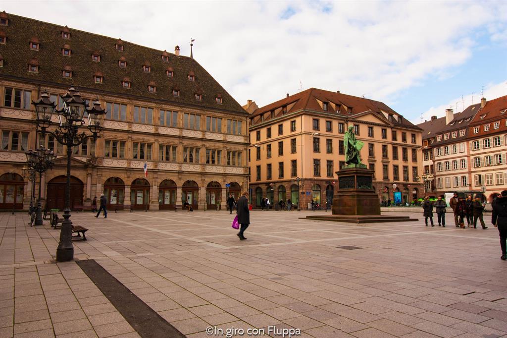 Cosa vedere a Strasburgo: Place de Gutenberg