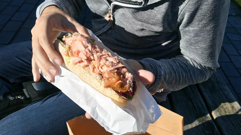 Cosa mangiare in Norvegia: Panino con salmone