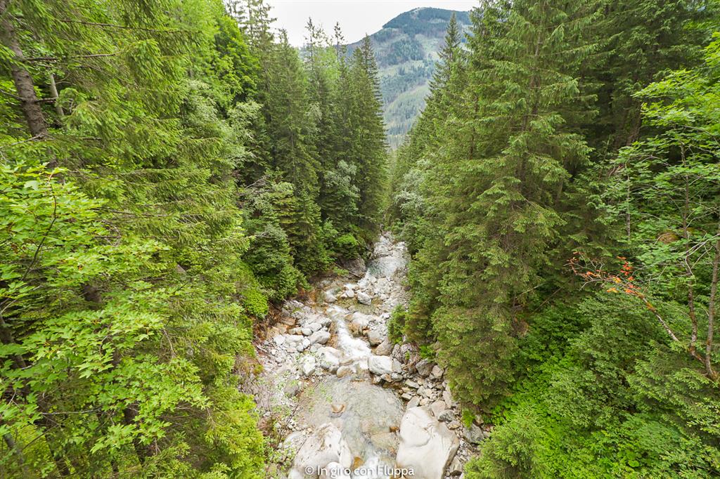 Trekking in Polonia, escursione sui Monti Tatra: cascata Wodogrzmoty Mickiwicza