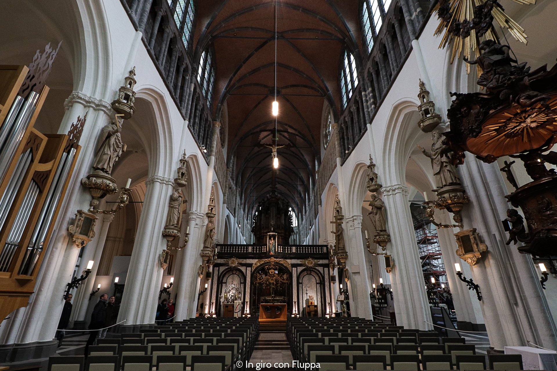 Cosa vedere a Bruges in un giorno: Chiesa di nostra Signora