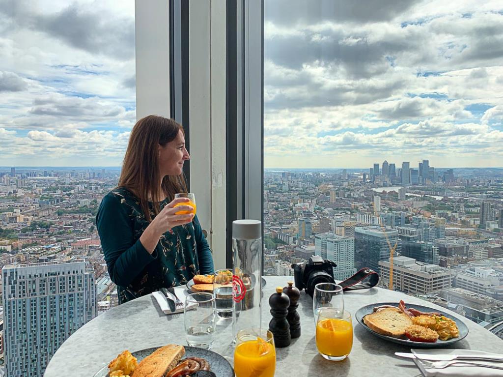 Colazione con vista al Duck and Waffle
