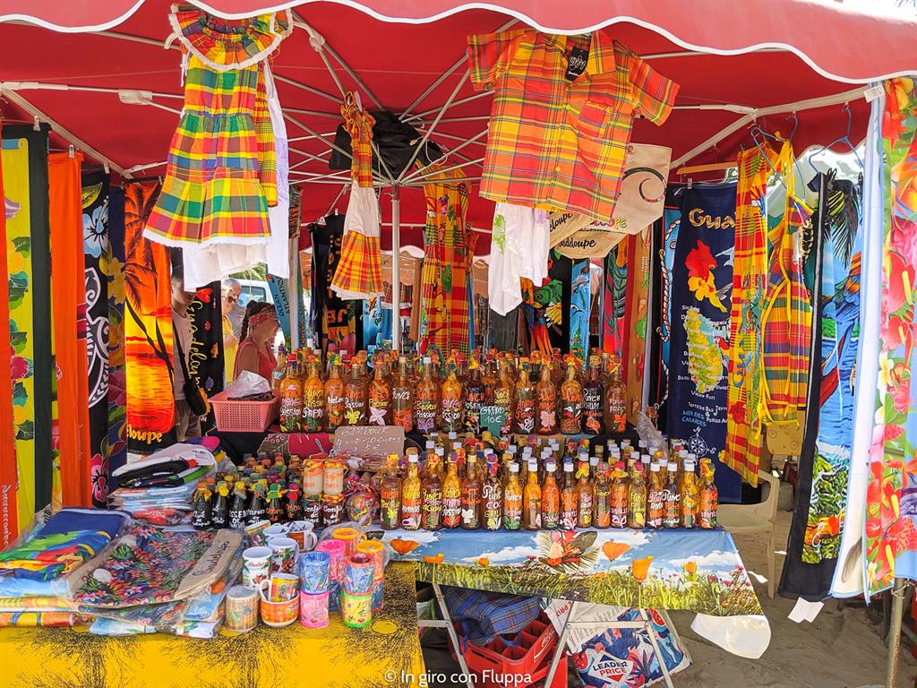 Guadalupa: mercato di Sainte-Anne