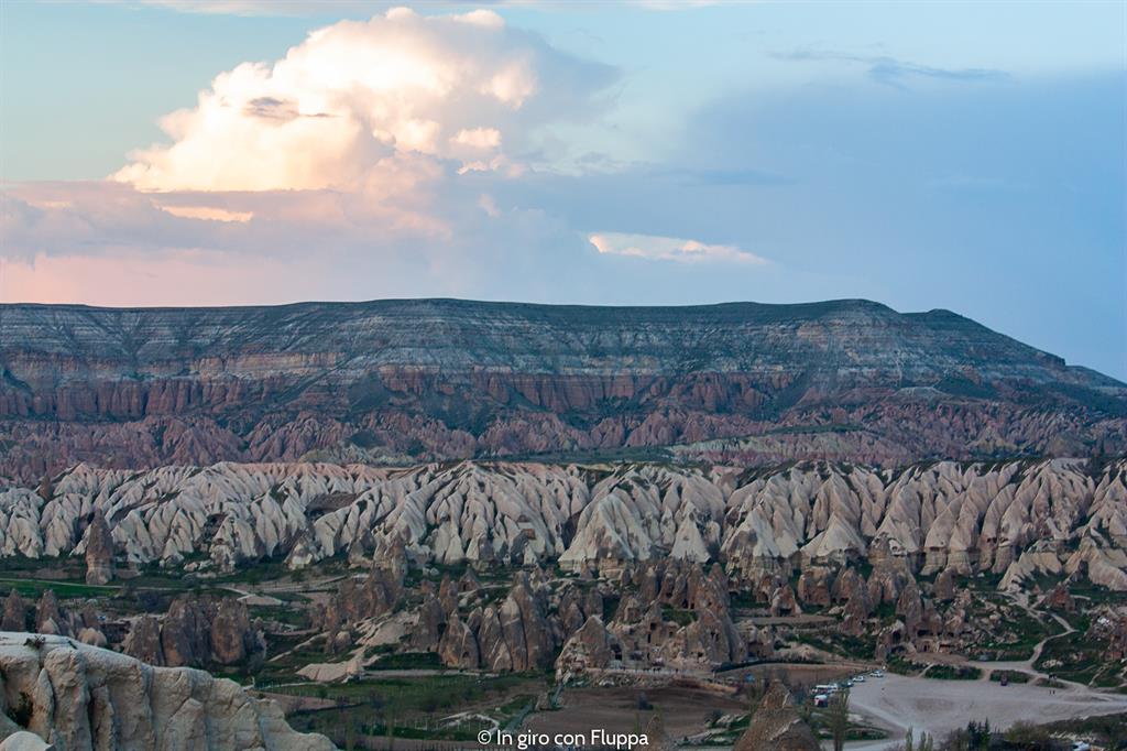 Viaggio in Cappadocia: il tour rosso. Il punto panoramico di Göreme.