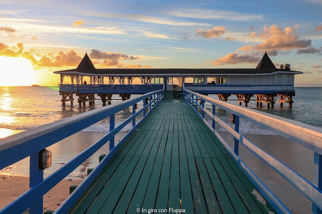 Cosa fare ad Antigua: tramonto a Dickenson bay