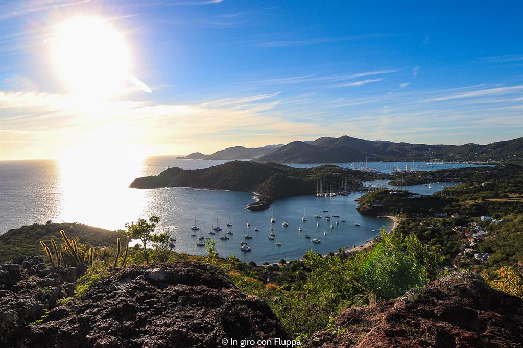 Veduta di English Harbour da Shirley Heights