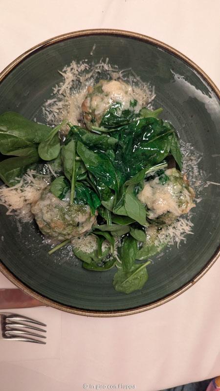 Canederli agli spinaci, Figlmuller