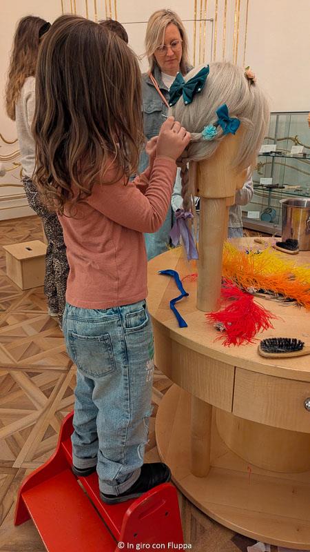 Parrucche e acconciature nel kindermuseum dello Schonbrunn Palace, Vienna