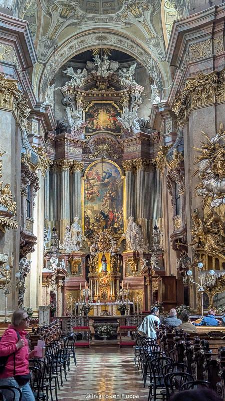 Vienna - St.Peter Church interno