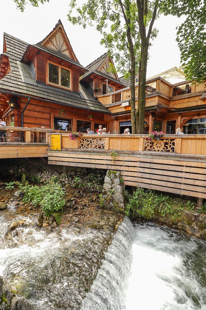 Cosa fare a Zakopane d'estate: passeggiare su Krupówki